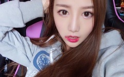 在英语课上强插英语课代表作文